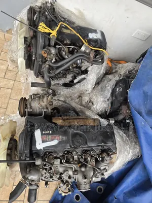 Toyota Hilux Engine