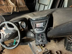 Hyundai Elantra 2015 Dashboard Console
