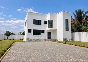 5-Bedroom House for Sale in Oyibi Lomnava, Valley View Area