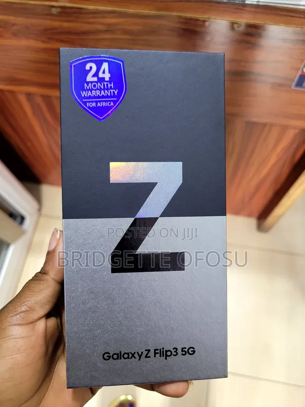 Samsung Galaxy Z Flip3 5G 128GB Black - 1