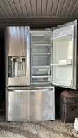 LG French Door Refrigerator - 2
