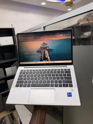 HP EliteBook 830 G8 Laptop - Core i5, 8GB RAM, 256GB SSD