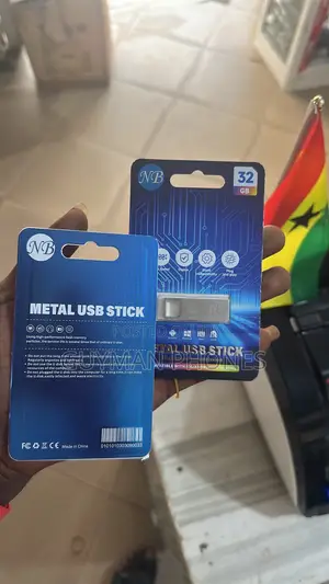 NB 32GB Metal USB Drive
