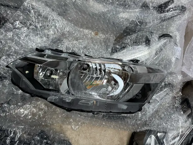 Toyota Yaris/Belta/Vios Headlight 2013-2017 - 1