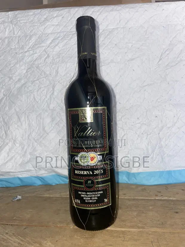 Spanish Red Wine - Utiel-Requena DOP, 13% ABV, 750ml - 1