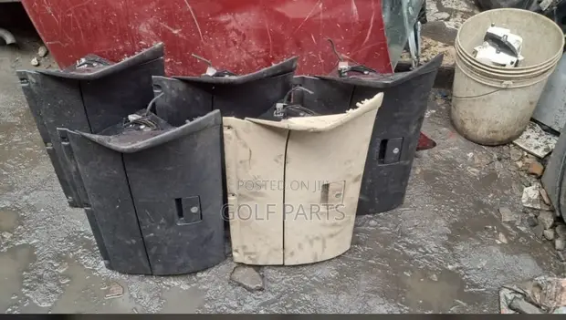Volkswagen Golf 4 Letter Box - 1