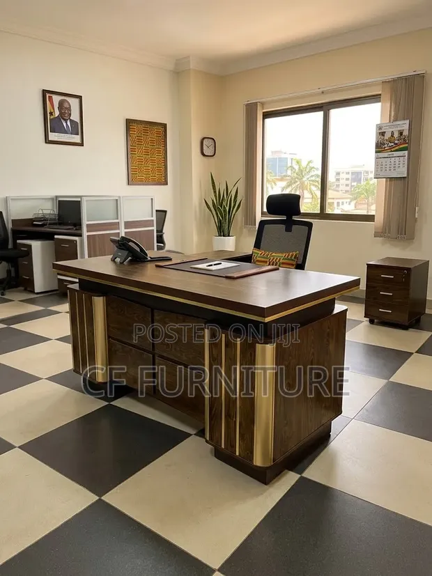 Executive 1.4m Office Desk - Dark Oak & Gold - 1
