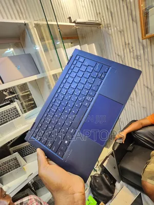HP Dragonfly G1 Laptop - 8th Gen i5, 8GB RAM, 256GB SSD