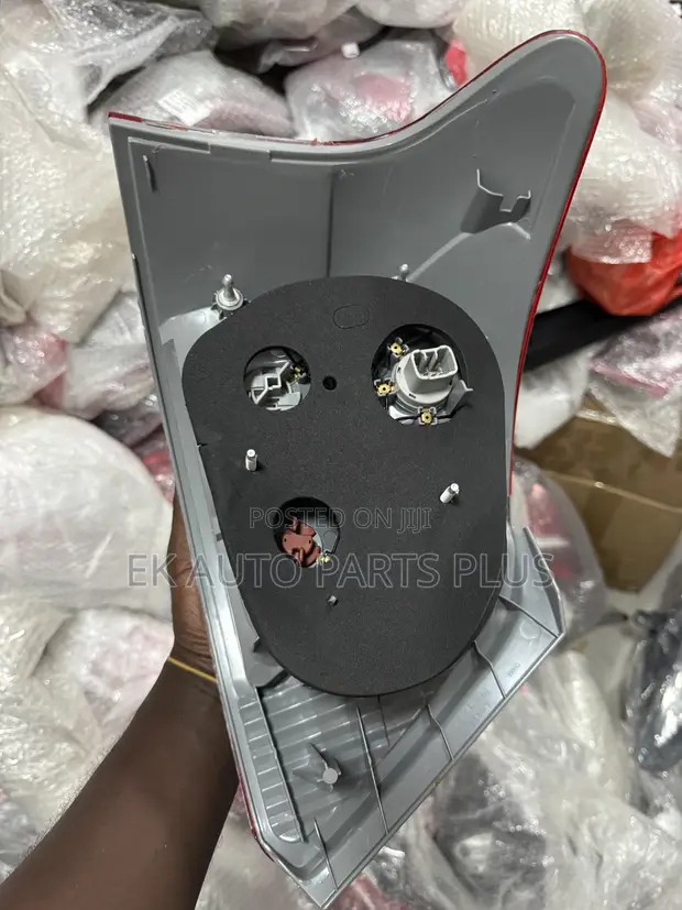 Toyota Yaris/Belta Sedan Taillight (2007-2012) - 1