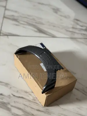 Mercedes-Benz C300 Front Carbon Fiber Trim