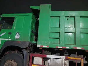 Company Used CNHTC Howo Tipper Truck for Sale