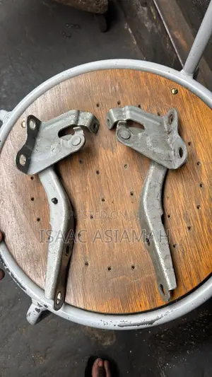 Toyota Corolla Bonnet Hinge (2009-2013)