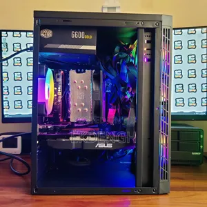 Desktop Computer: Intel Xeon 16GB RAM, 256GB SSD
