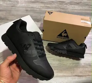 Alpha Triple Black Sneakers