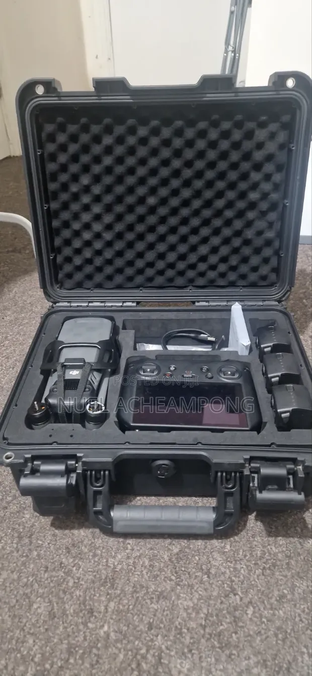 DJI Mavic 3 Pro Cine Premium Combo with 1TB SSD - 1