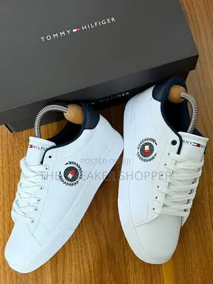 Tommy Hilfiger TH Crest Court Low Top Sneakers - White