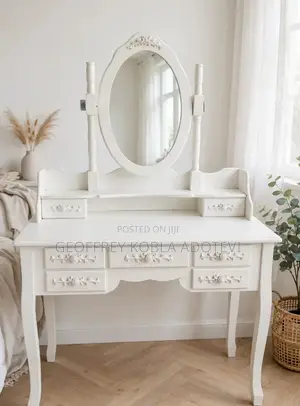 White Dressing Table with Mirror and 5 Drawers
