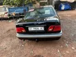 Mercedes-Benz E 220 1998 Black - 3