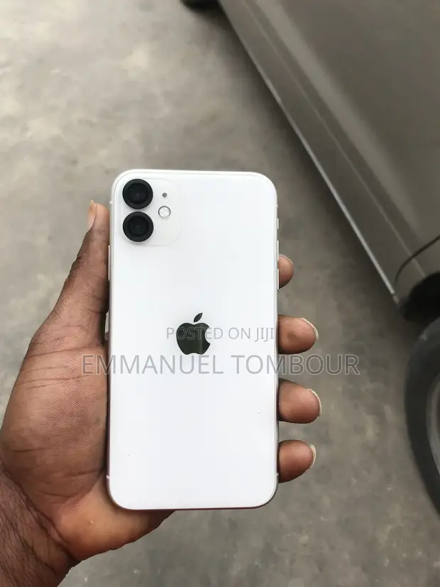 Apple iPhone 11 64GB White - 1