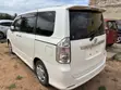 Toyota Voxy V 4WD 8-Seater 2010 White - 4