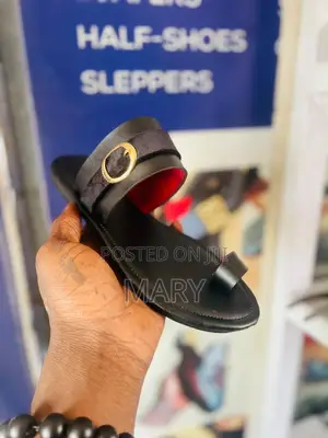 Trendy Black Leather Pam Slipper with Gold Buckle