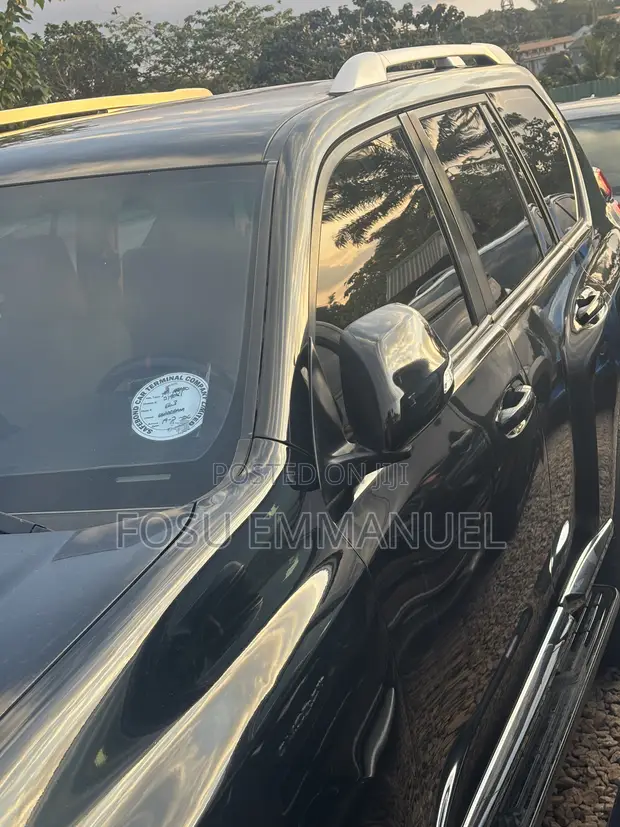 Toyota Land Cruiser Prado 2.8 2022 Black - 1
