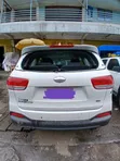Kia Sorento Rear Windscreen (2016-2019) - 1