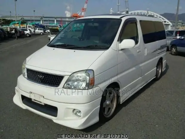 Toyota Hiace Regius 2001 Headlights (Pair) - 1