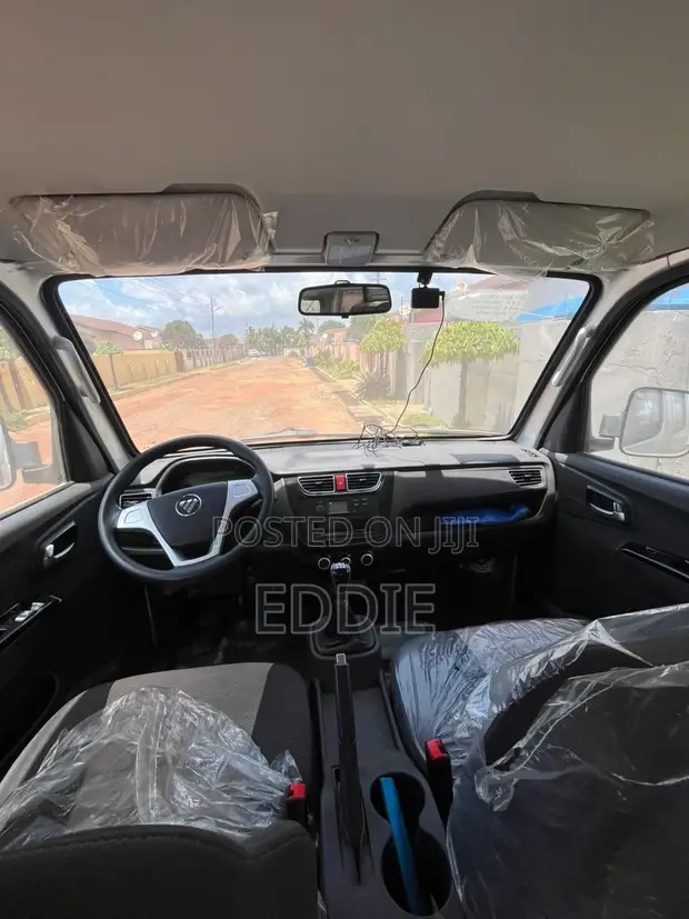 Foton 2 Tons TM2 Double Cabin Truck - 1