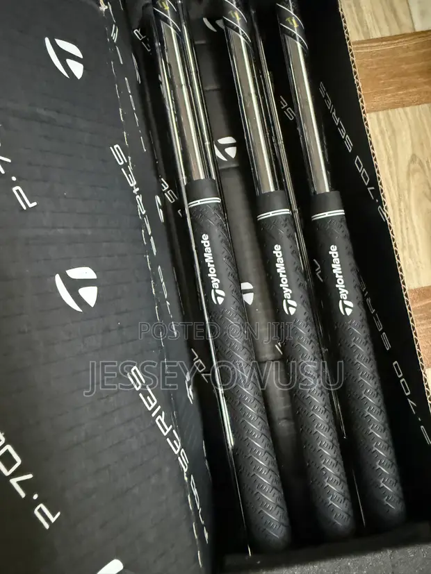 2025 TaylorMade P790 Iron Set (7 Irons) - 1