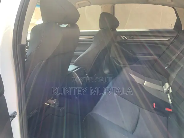 Honda Accord 2018 LX - 1