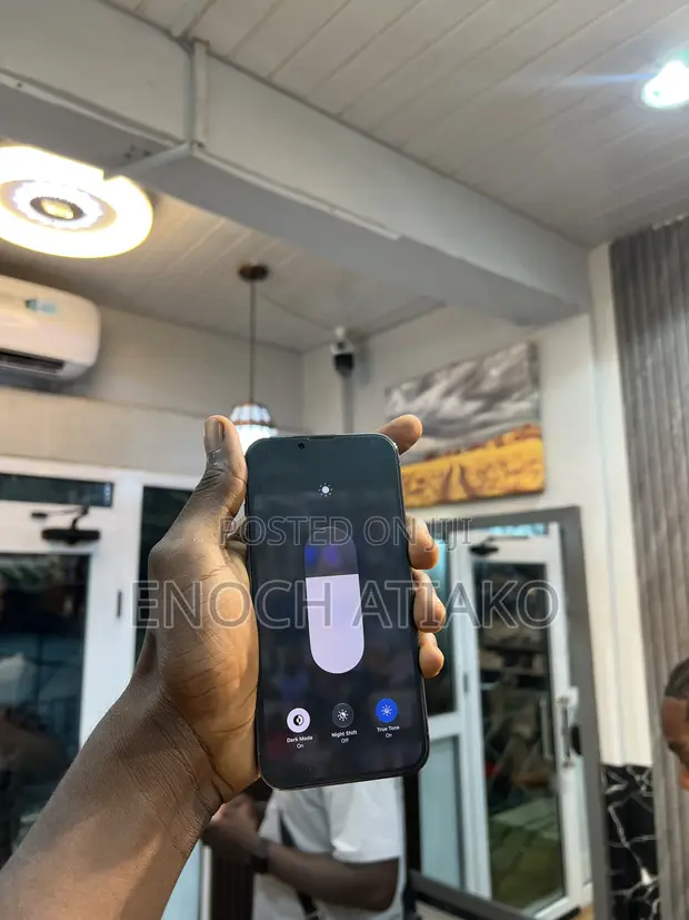 Apple iPhone 13 Pro 256GB Blue - 1