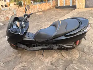 Honda Forza 2010 Scooter