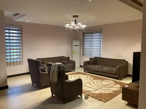 4 Bedroom House for Rent in Lakeside Estate, Community 5