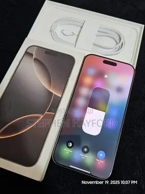 Apple iPhone 16 Pro Max 256GB Gold