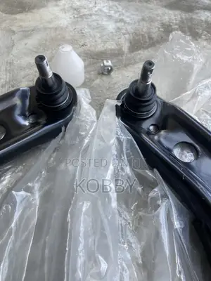 Toyota Yaris/Vitz 2007-2015 Lower Control Arm with Ball Joint