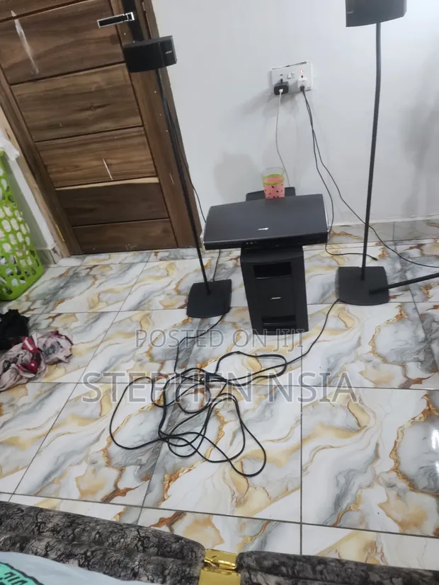 BOSE Home Theater System - 1