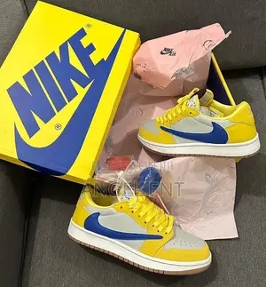 Air Jordan 1 Retro Low OG SP x Travis Scott 'Canary'