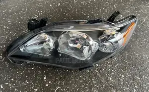 2011-2013 Toyota Corolla Headlight