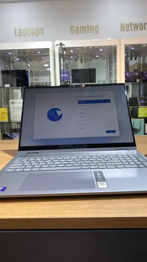 Lenovo Yoga 7i 16" Intel Core Ultra 7 16GB RAM 512GB SSD