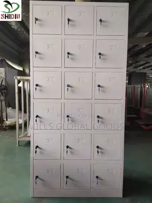 18 Doors Metal Locker Cabinet