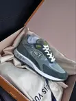 Original Louis Vuitton Run Away Sneakers Green/Gray - 1