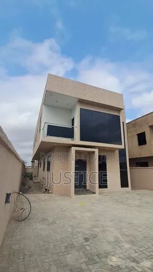 4 Bedroom House for Sale in Comm 26 Borteyman, Tema
