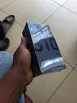 New Samsung Galaxy S10e 128GB Blue - 2