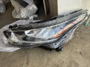 Toyota Highlander Headlights (2020-2022)