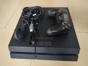 Jailbroken PS4 500GB with 8 Games