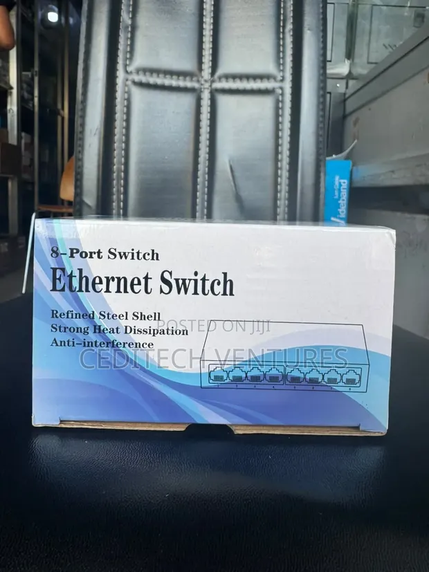 8 Port 10/100Mbps Network Switch - 1