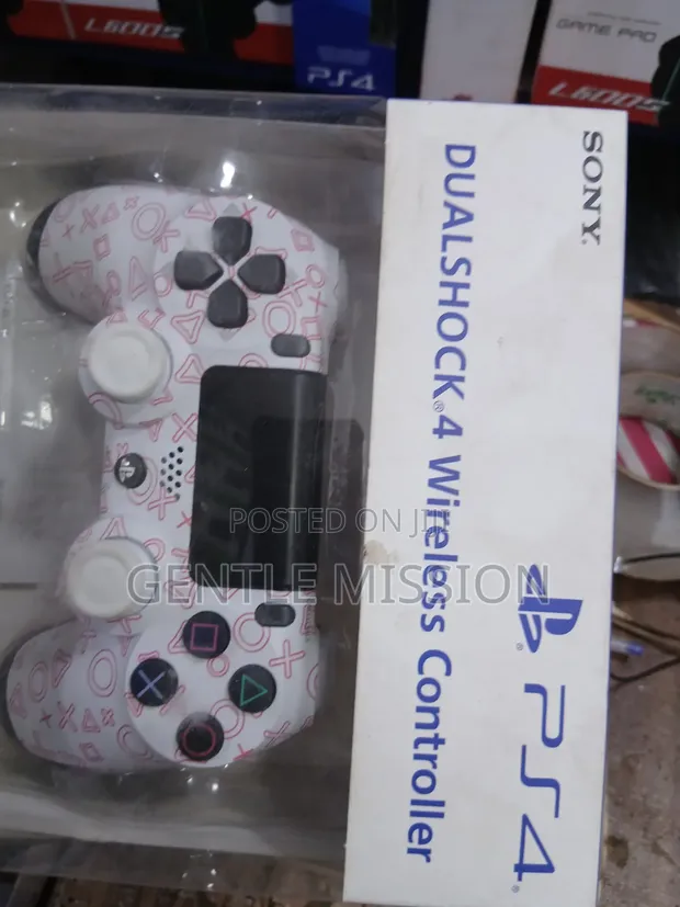 Original DualShock 4 Wireless Controller for PS4 - 1