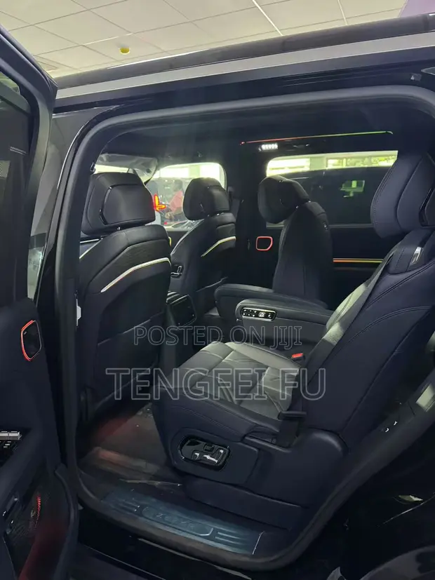 New Zeekr 9X 2025 Black - 1
