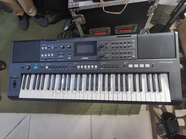 Yamaha PSR-E483 Keyboard - 1